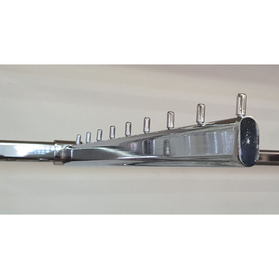 Rovné rameno s 9 valčekmi.